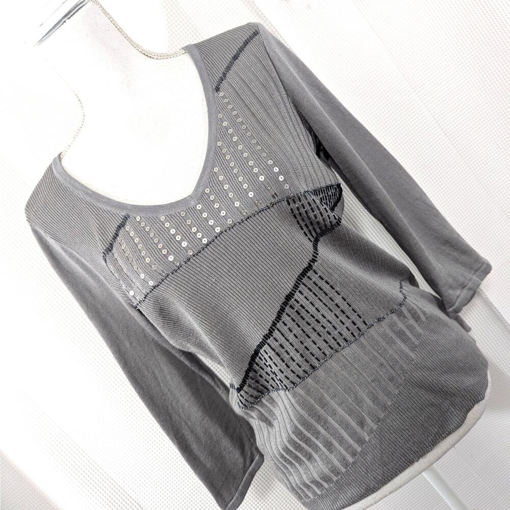 Emma James Gray V-Neck Knit Sweater with Studded Detail